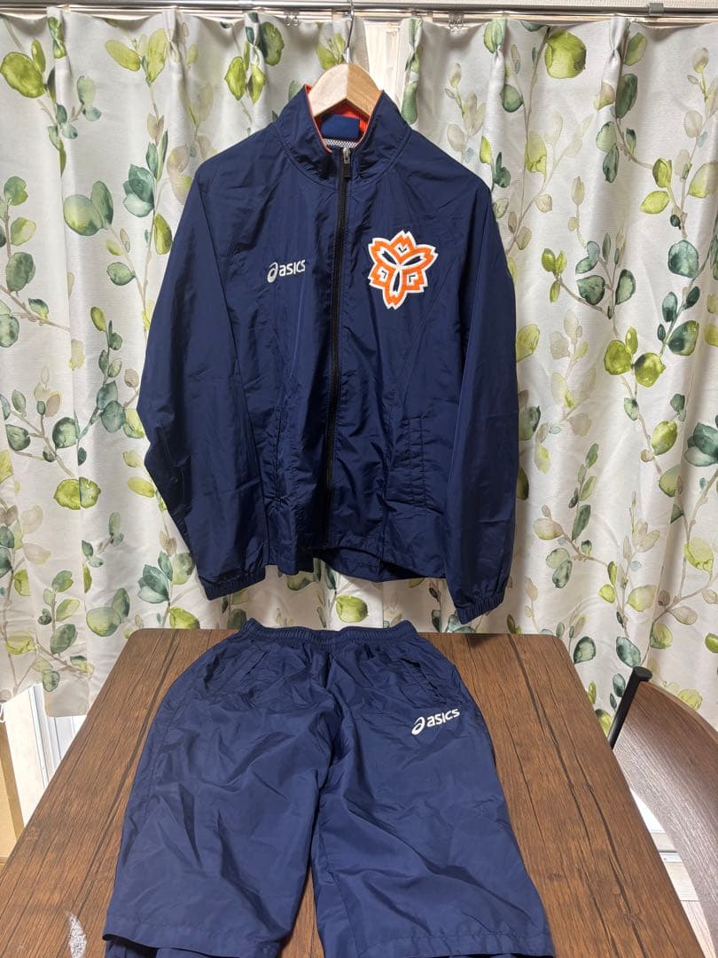【非売品】日体大陸上部ジャージ上下セット　M