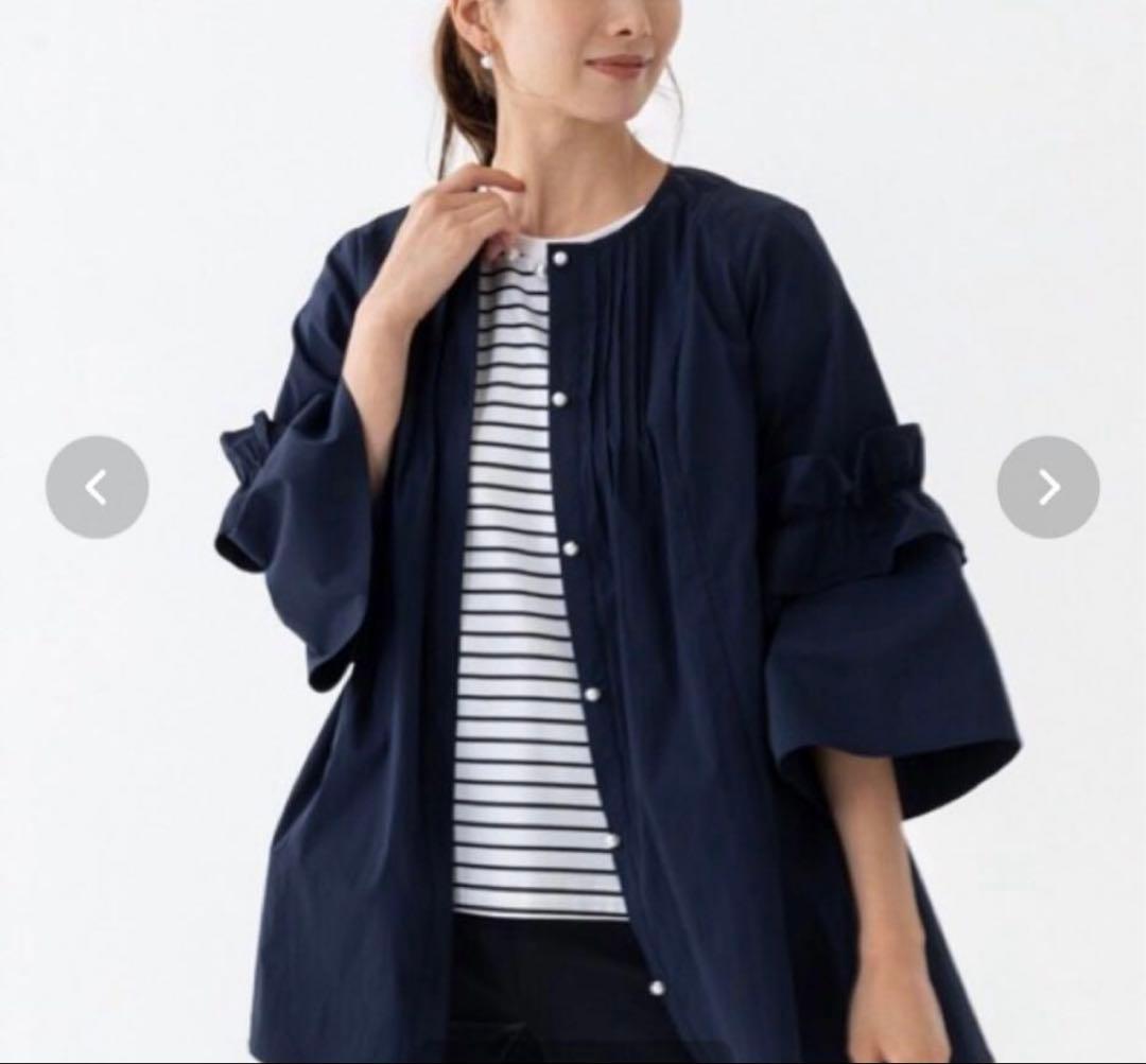 daiソーノ　フローイングフリルチュニックブラウス　ネイビー　パール