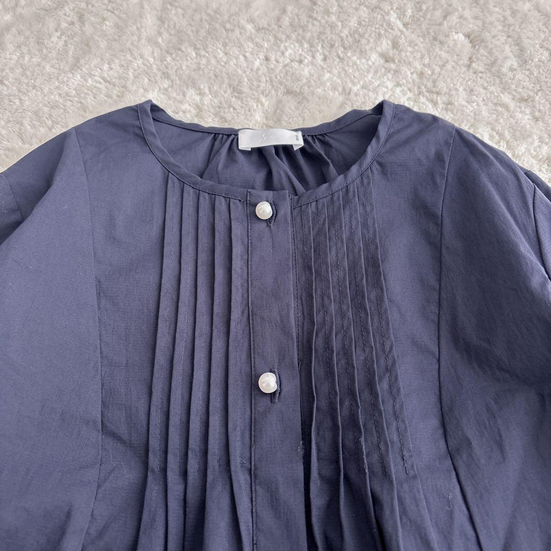 daiソーノ　フローイングフリルチュニックブラウス　ネイビー　パール