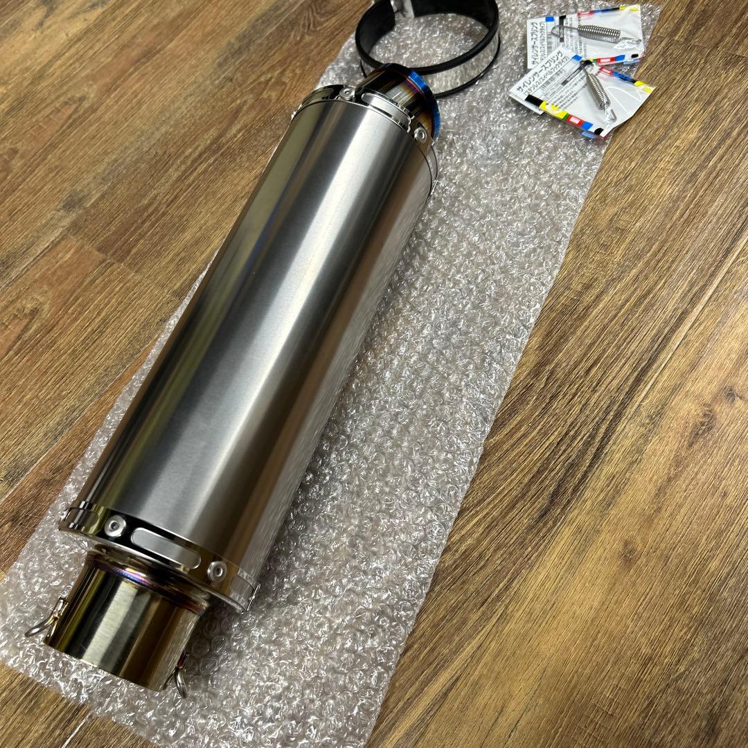 汎用 マフラー スリップオン サイレンサー チタン　サイレンサー　z900rs