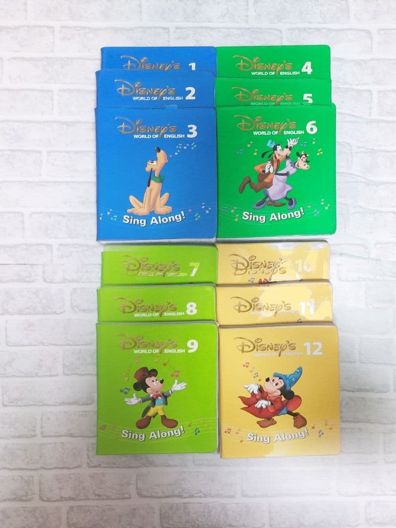 ワールドファミリー　シングアロングDVD、CDセット