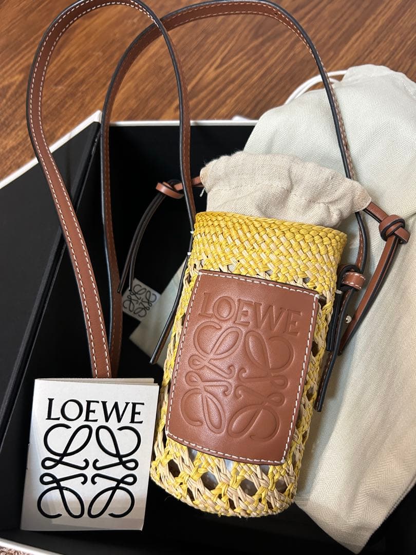 【美品】期間限定出品　ロエベ シリンダーポケット　かごバック