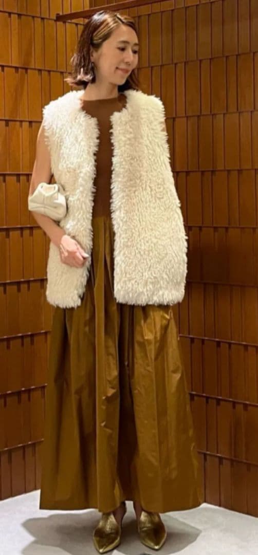 【新品未使用品】 Ballsey プードルファー クルーネックジレ タグ有り