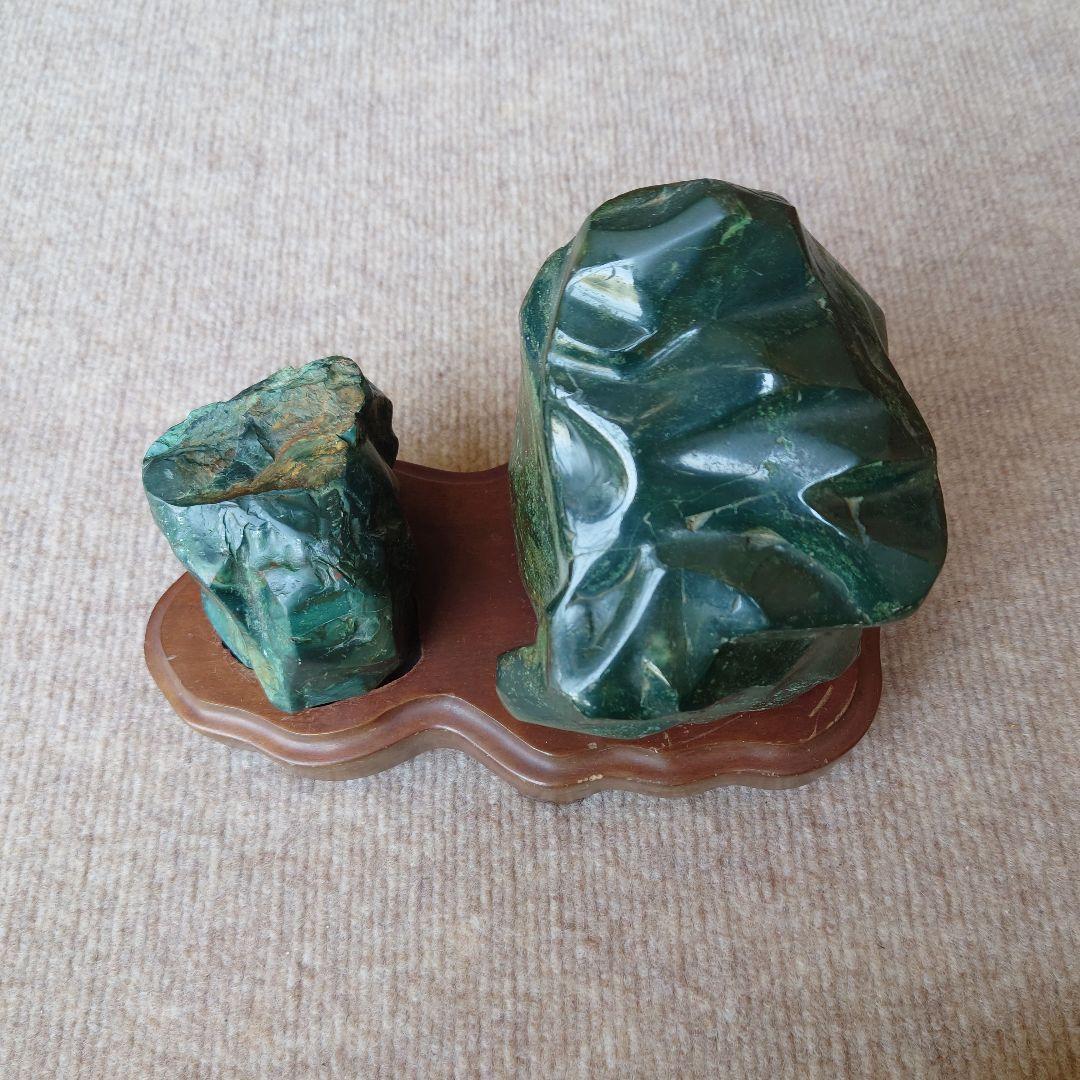 めのう　自然石　台座付き