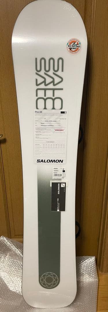 新品未使用　サロモン 2点セット スノーボード156 &ビンディングM セット