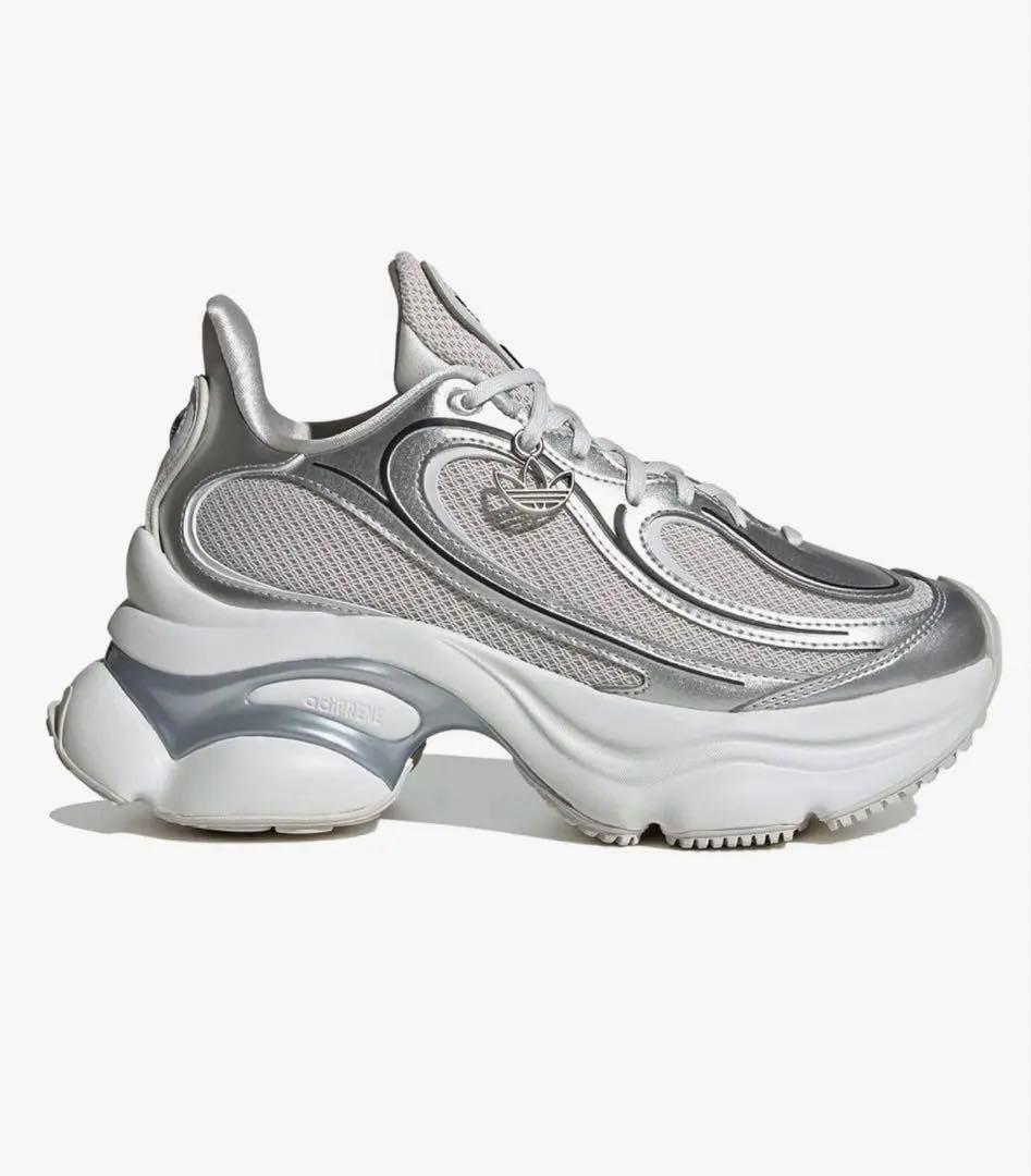 adidas OZVENUZシルバー メタリック24.0 cm