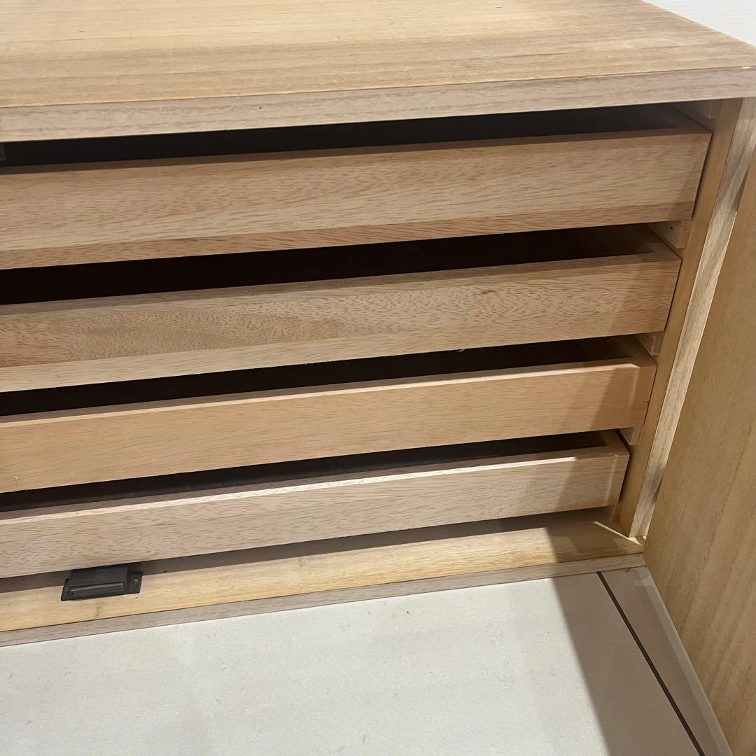 桐 衣装ケース 4段 桐箱 桐箪笥 着物 和服　桐　両開　衣裳箱　扉付　上置