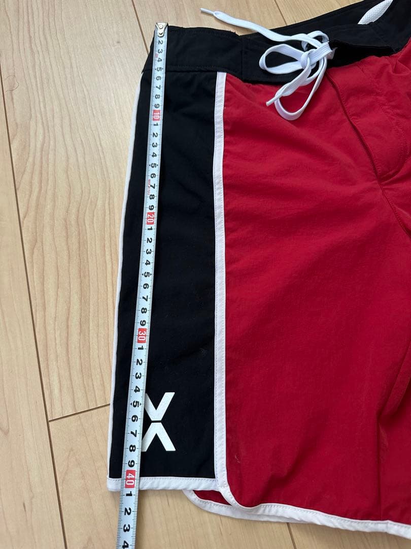 VEATM フィジーク用サーフパンツSサイズ 赤黒白