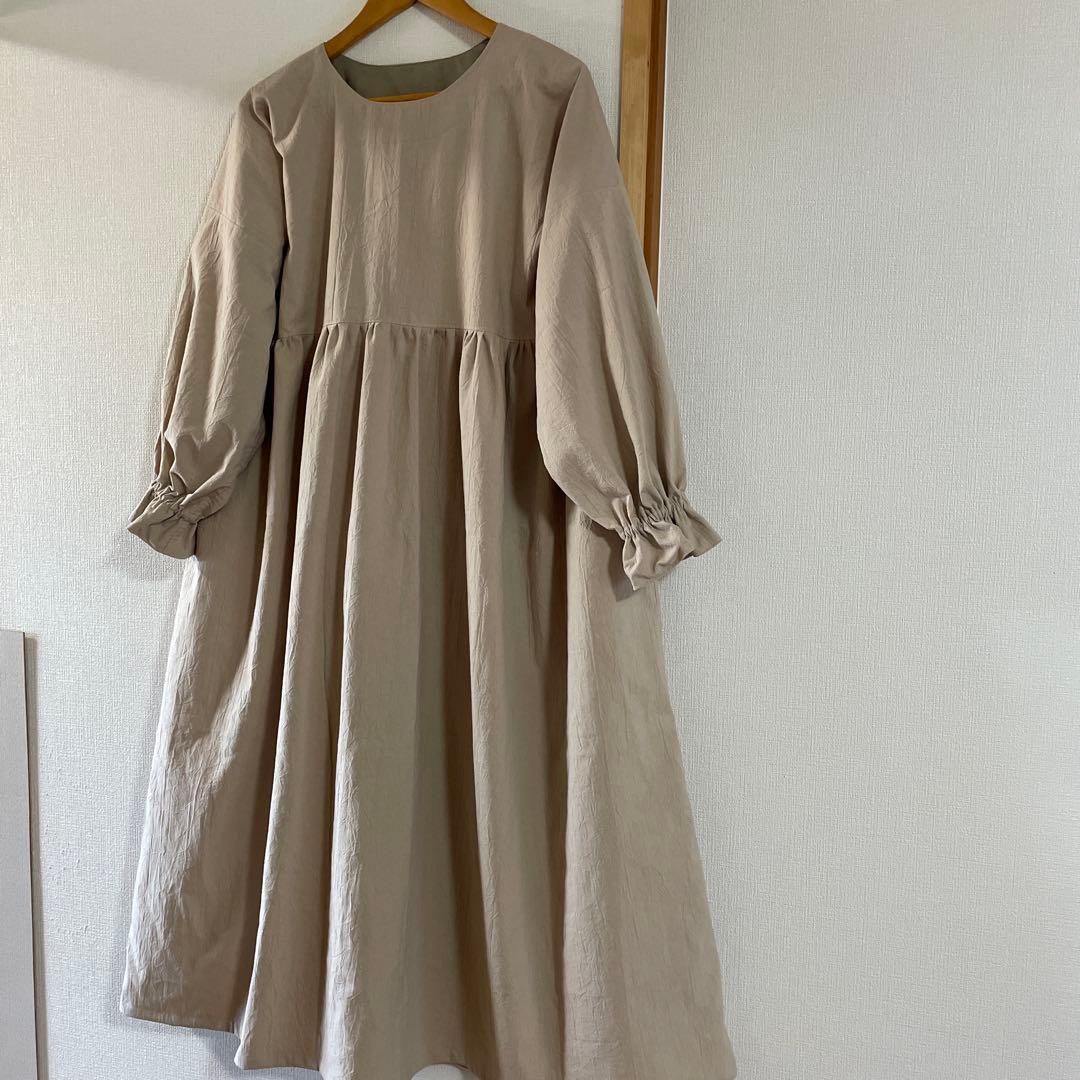 あんおでん♪様　ワッシャー　キャンディーお袖のワンピース