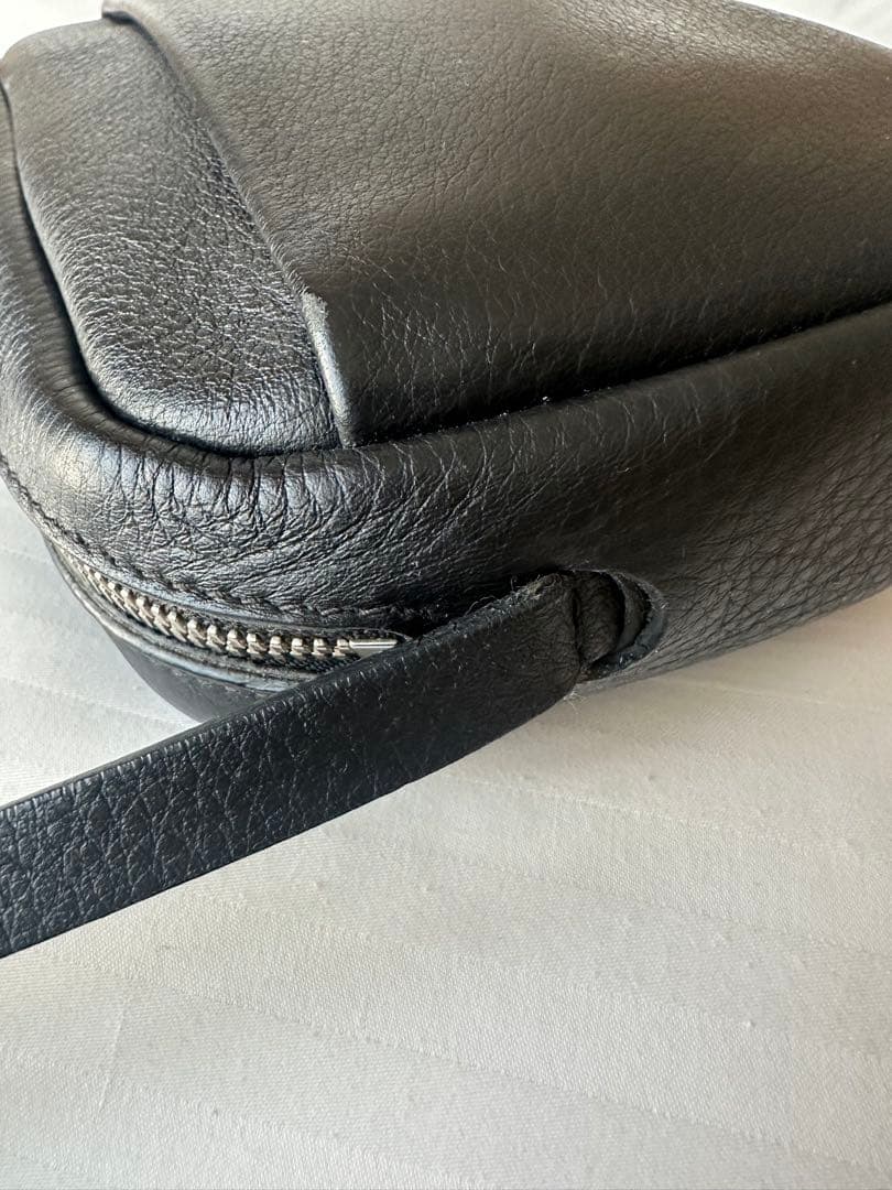 BALENCIAGA カメラバッグ ブラック レザー 保存袋付き