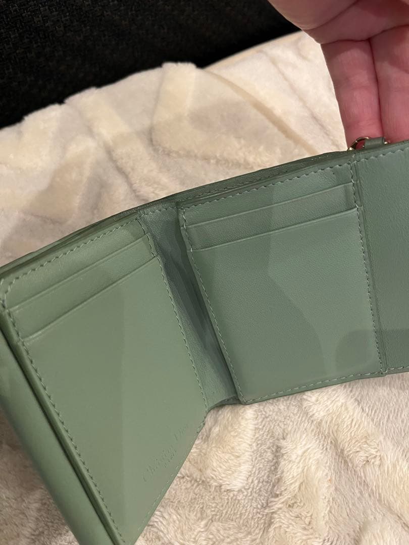 M*a様 レディーディオール　ロータスウォレット　グリーンレザー