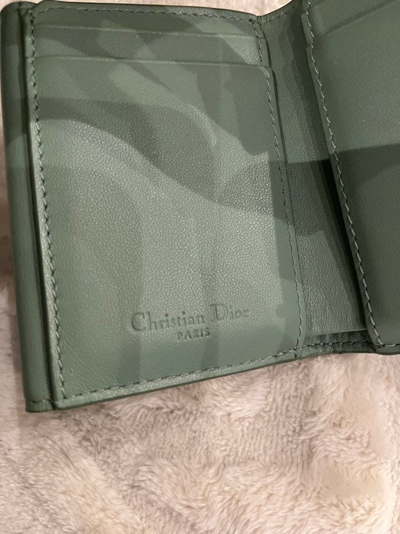 M*a様 レディーディオール　ロータスウォレット　グリーンレザー