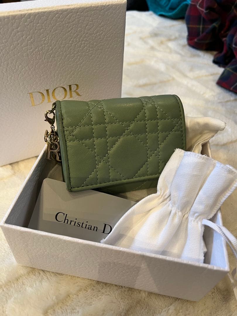 M*a様 レディーディオール　ロータスウォレット　グリーンレザー