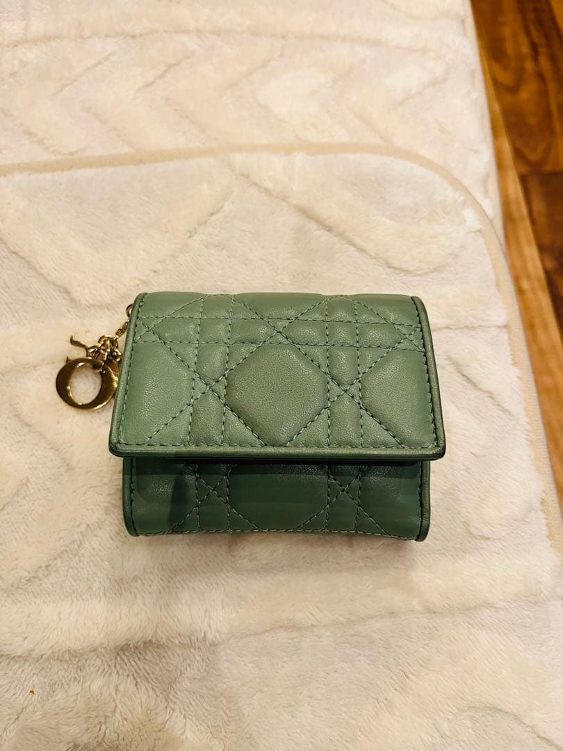 M*a様 レディーディオール　ロータスウォレット　グリーンレザー