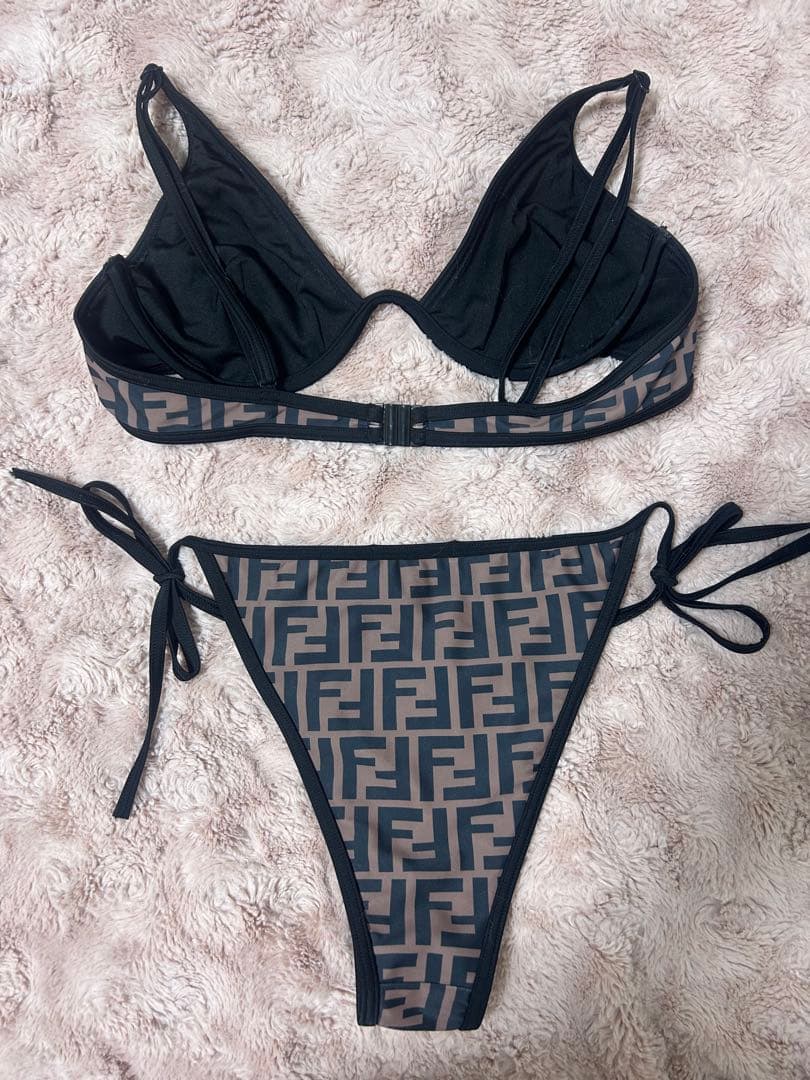 FENDI セパレート水着 Lサイズ