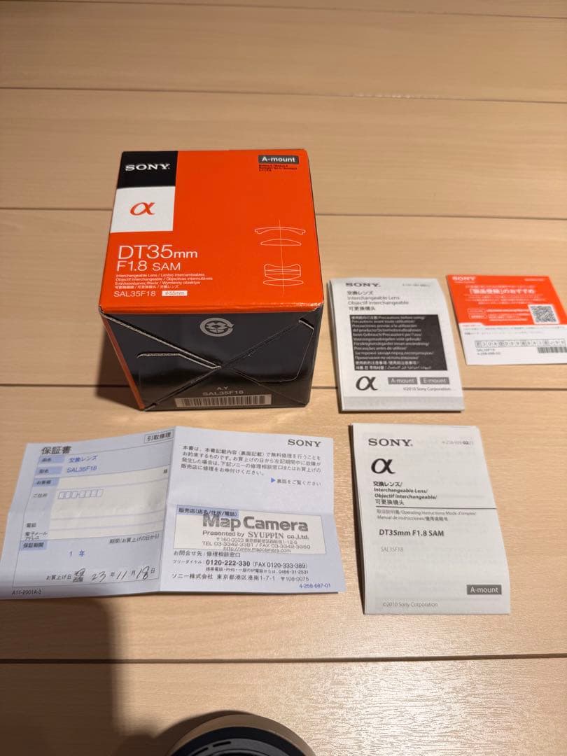 SONY DT 35mm F1.8 SAM レンズ　単焦点レンズ
