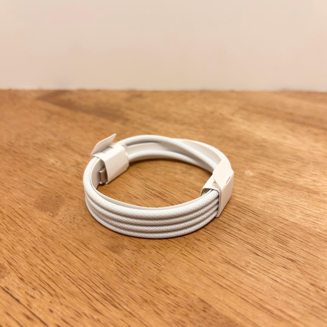 【Apple純正品】AirPods Pro (第2世代) Type-C ケース付