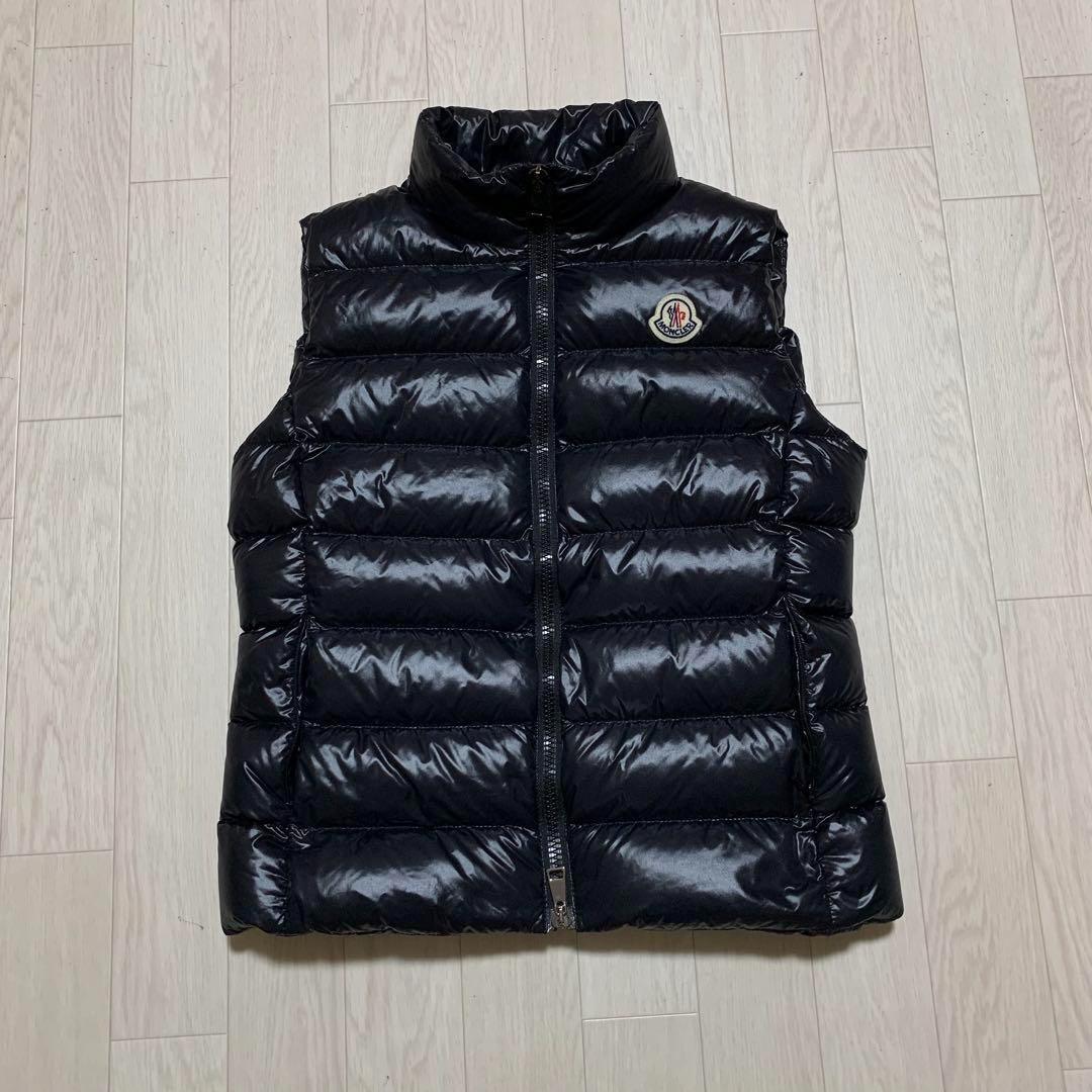 極美品⭐️MONCLER GHANY ブラック ダウンベスト　4D163