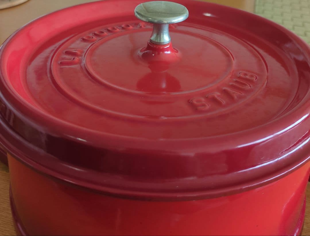 ストウブ鍋 staub ココット ラウンド24cm チェリーレッド