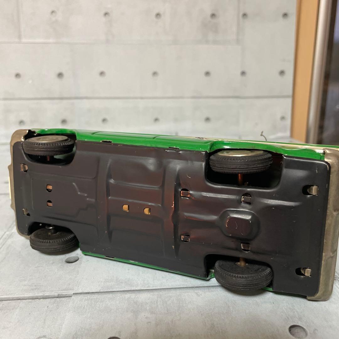 サクラ商会Chevrolet IK-62 ミニカー ルーフキャリア付き