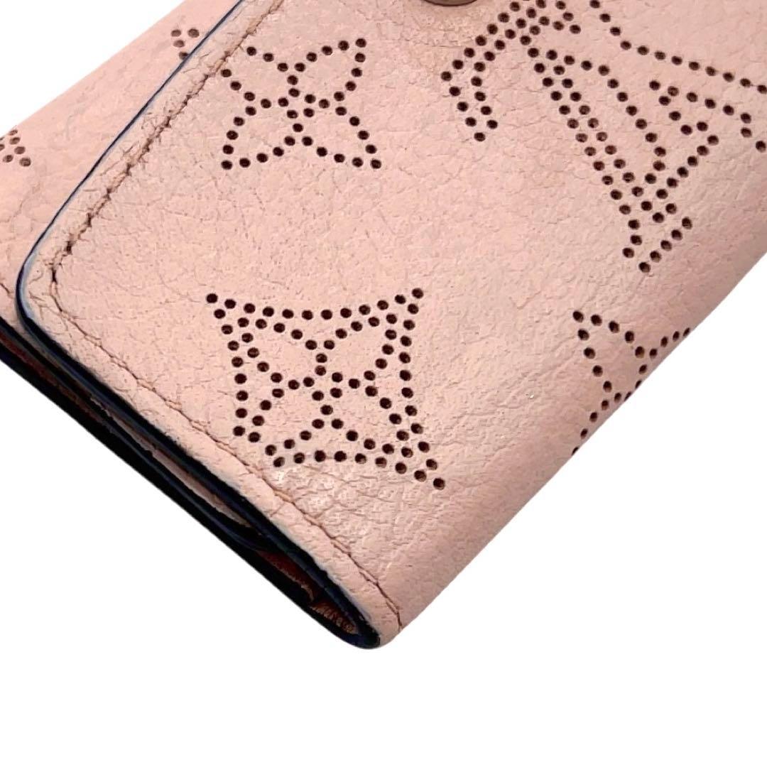 ルイヴィトン キーケース マヒナ ミュルティクレ 4連 革 ピンク M64056