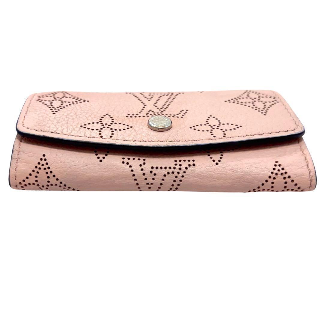 ルイヴィトン キーケース マヒナ ミュルティクレ 4連 革 ピンク M64056