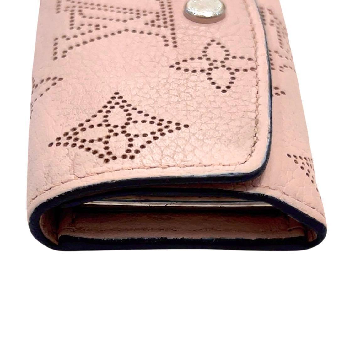 ルイヴィトン キーケース マヒナ ミュルティクレ 4連 革 ピンク M64056