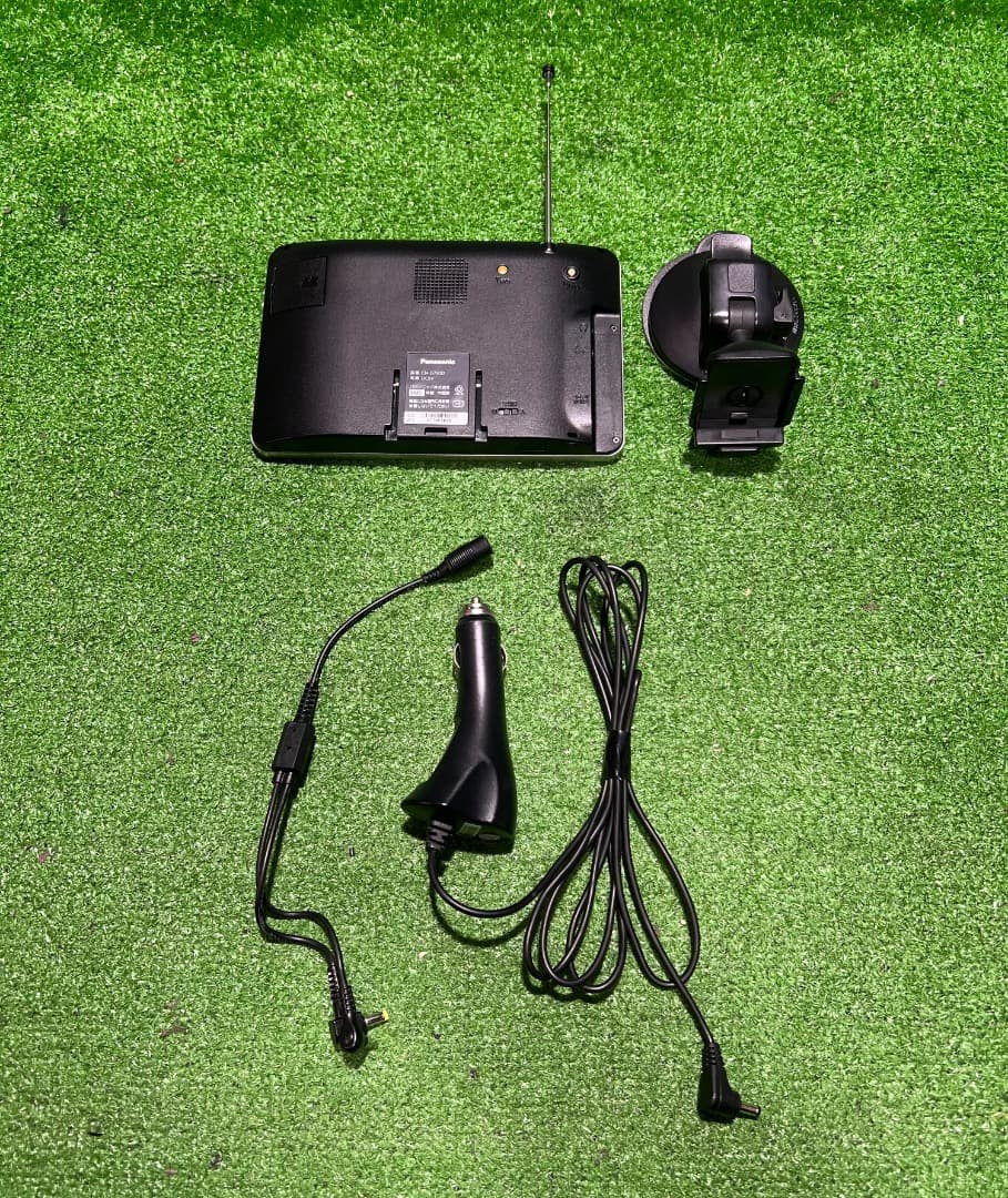Panasonic Gorilla CN-G730D カーナビ 吸盤スタンド付き