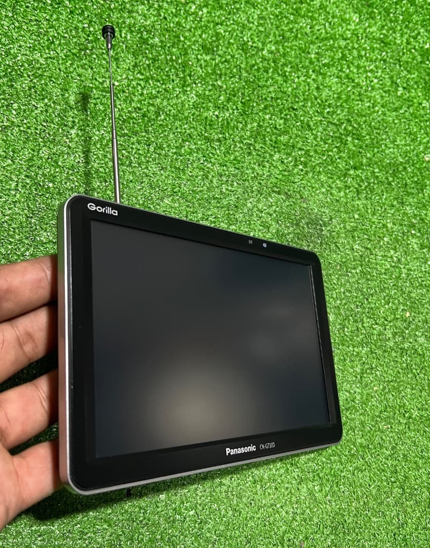 Panasonic Gorilla CN-G730D カーナビ 吸盤スタンド付き