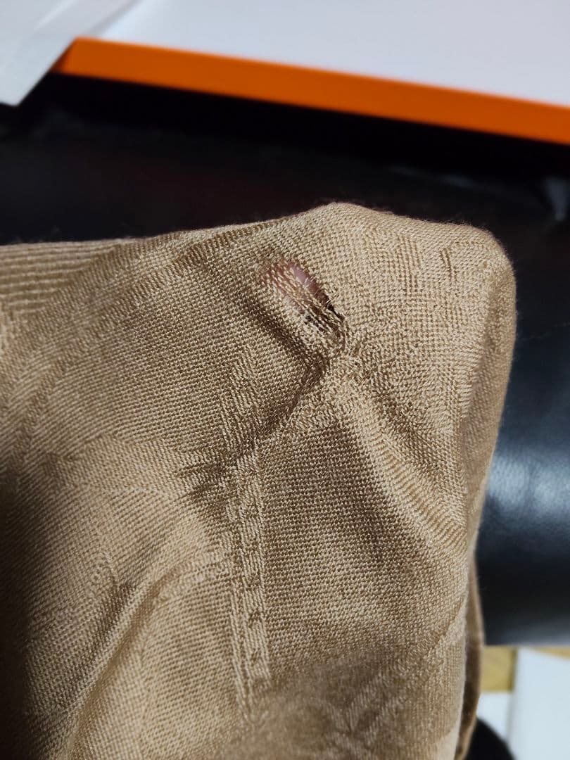 ジ*ー様 HERMESエルメス ベージュ フリンジマフラー　ショール　未使用、ダ