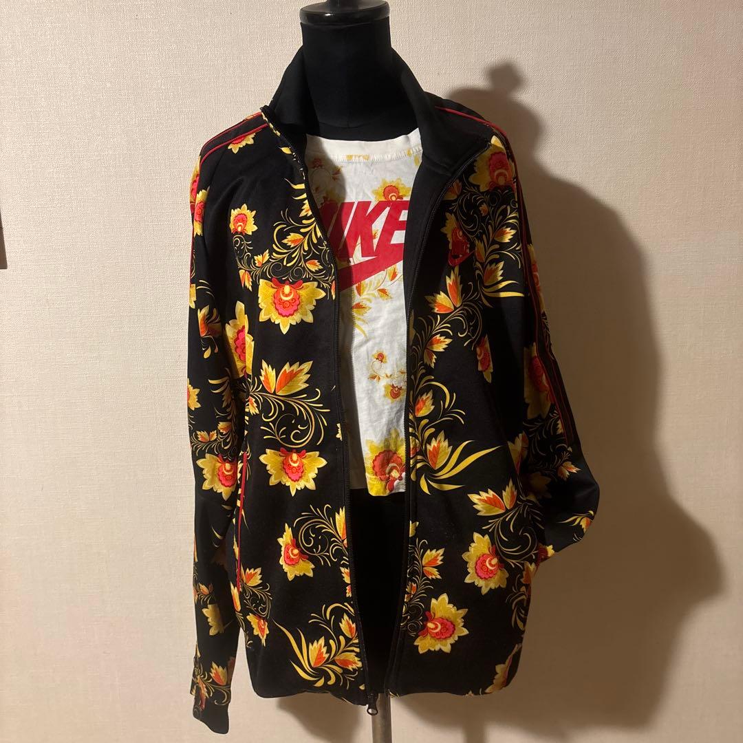 NIKE花柄ジャージセット