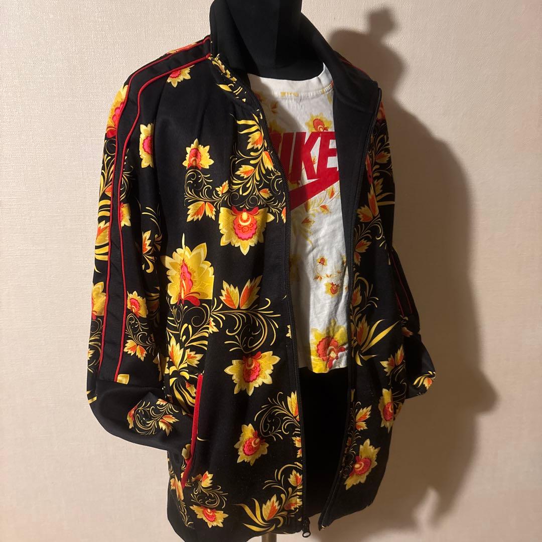 NIKE花柄ジャージセット