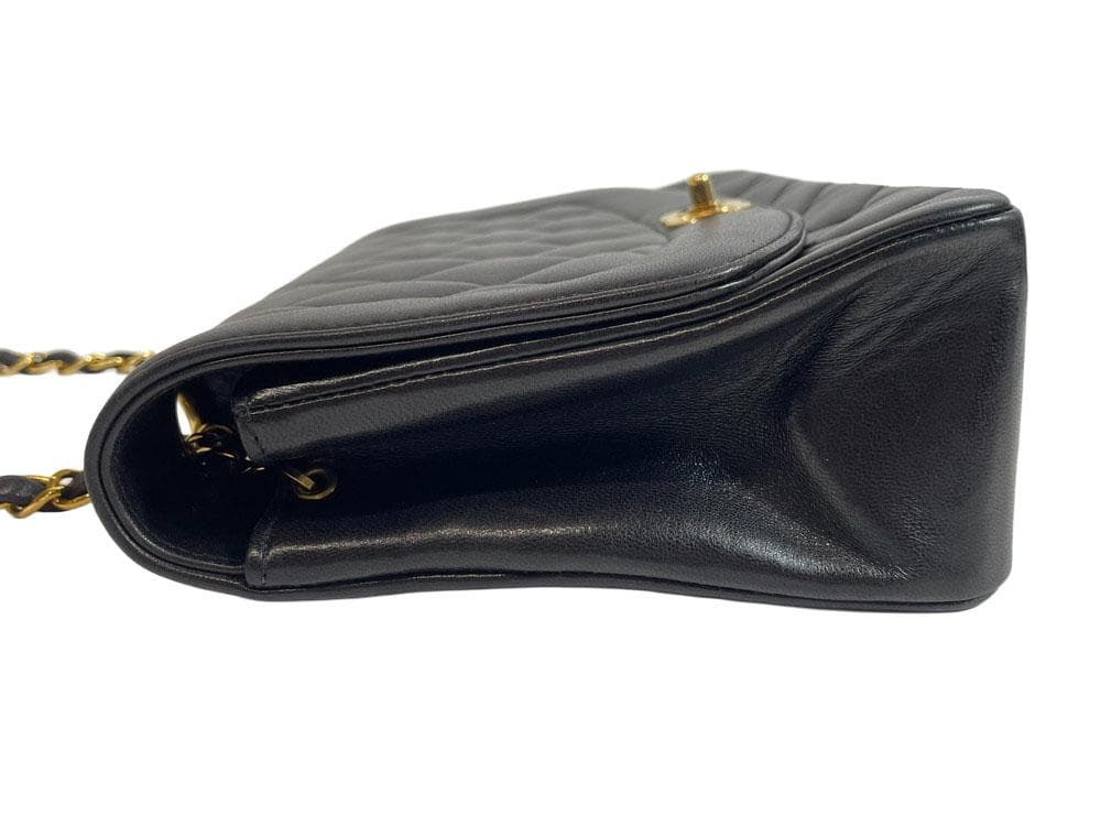 シャネル 2番台 ショルダーバッグ マトラッセ 22 ダイアナ MBZ027