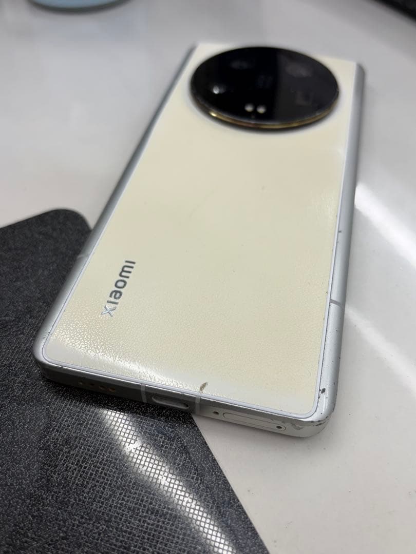 Xiaomi 13Ultra 512G ホワイト