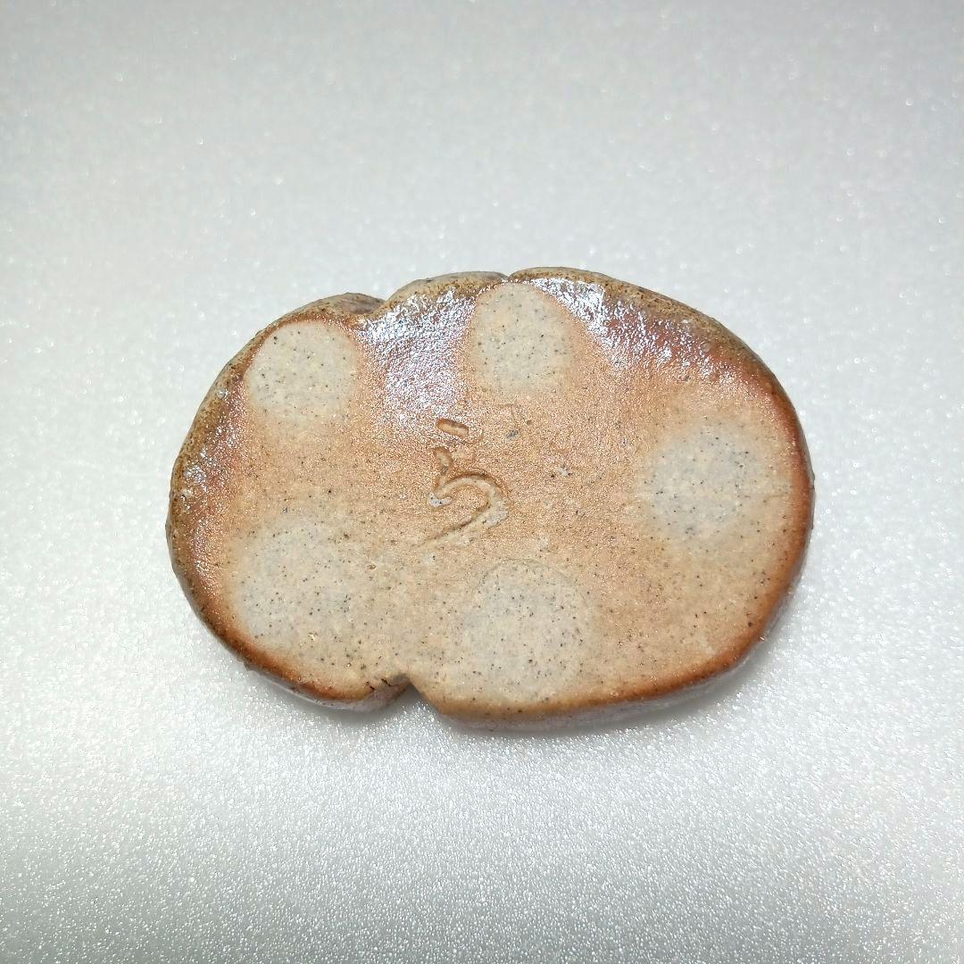 茶道具 香合 (卯) ４代 楽斎 信楽焼