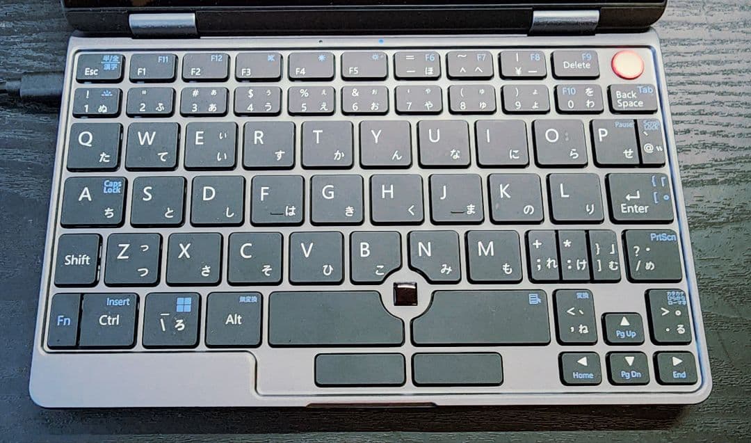 UMPC Zwide 2in1　８インチ　ミニpc