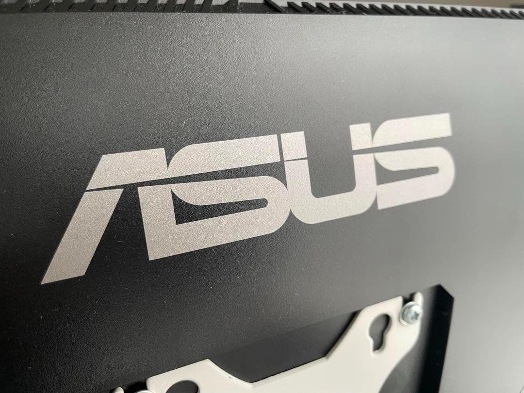 ASUS ゲーミングモニター 165Hz