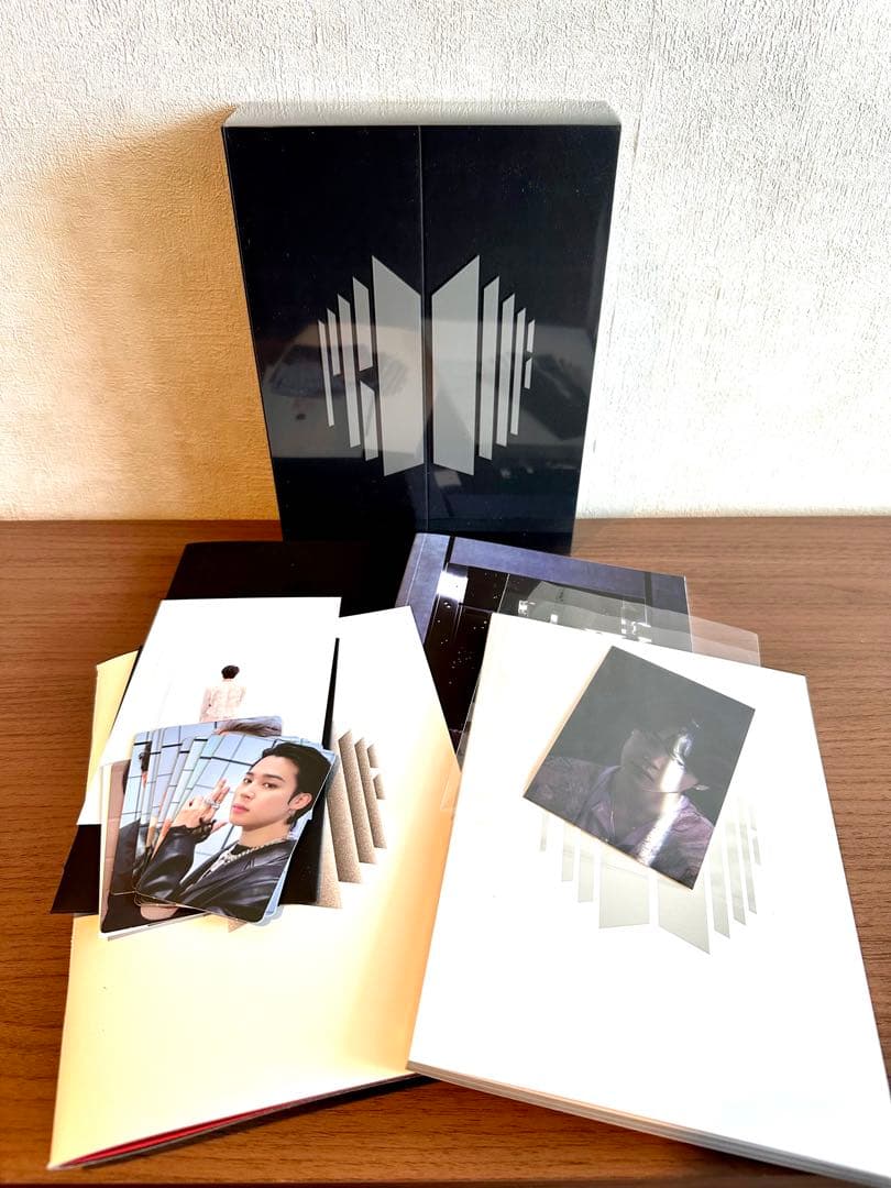 【極美品】BTS 15点セット アルバム13 フォトブック1 フォトキャンバス1
