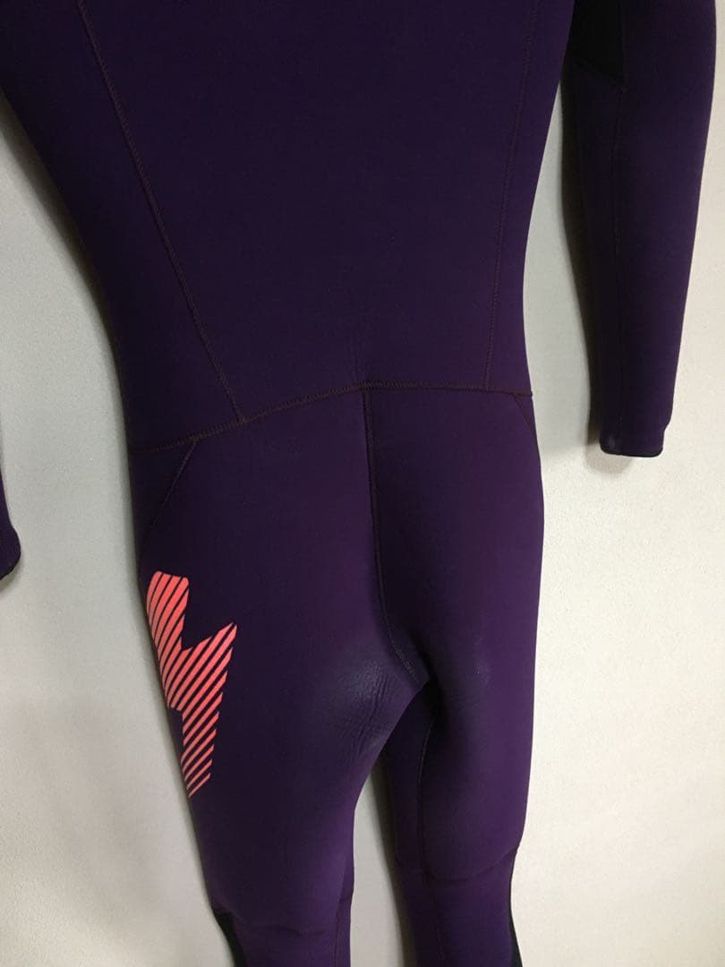BEWET NEW AIR セミドライ　フルスーツ マルベリー・ブラック