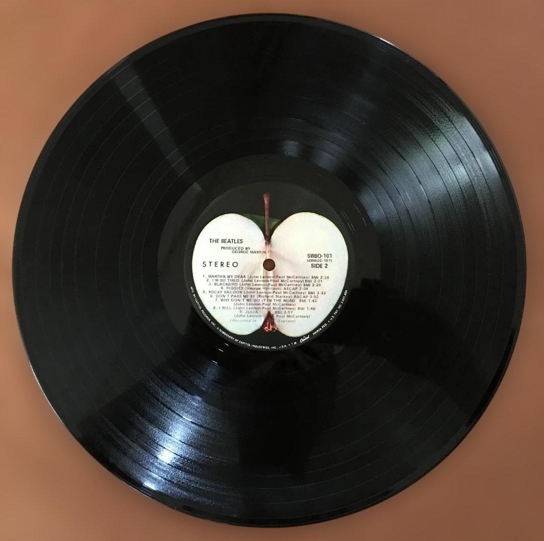 有名なミスラベル米国初回貴重盤！BEATLES “ WHITE　ALBUM ”