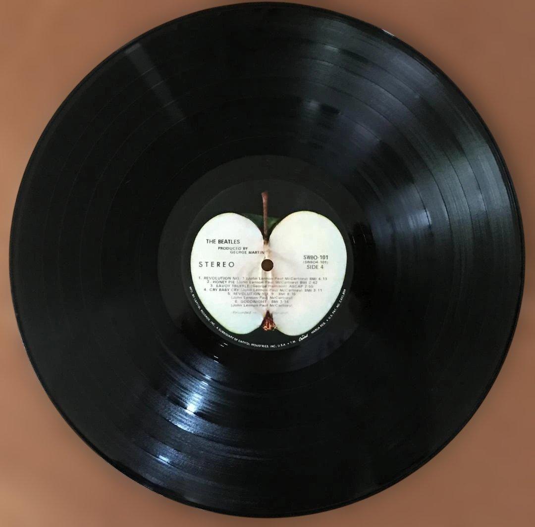 有名なミスラベル米国初回貴重盤！BEATLES “ WHITE　ALBUM ”