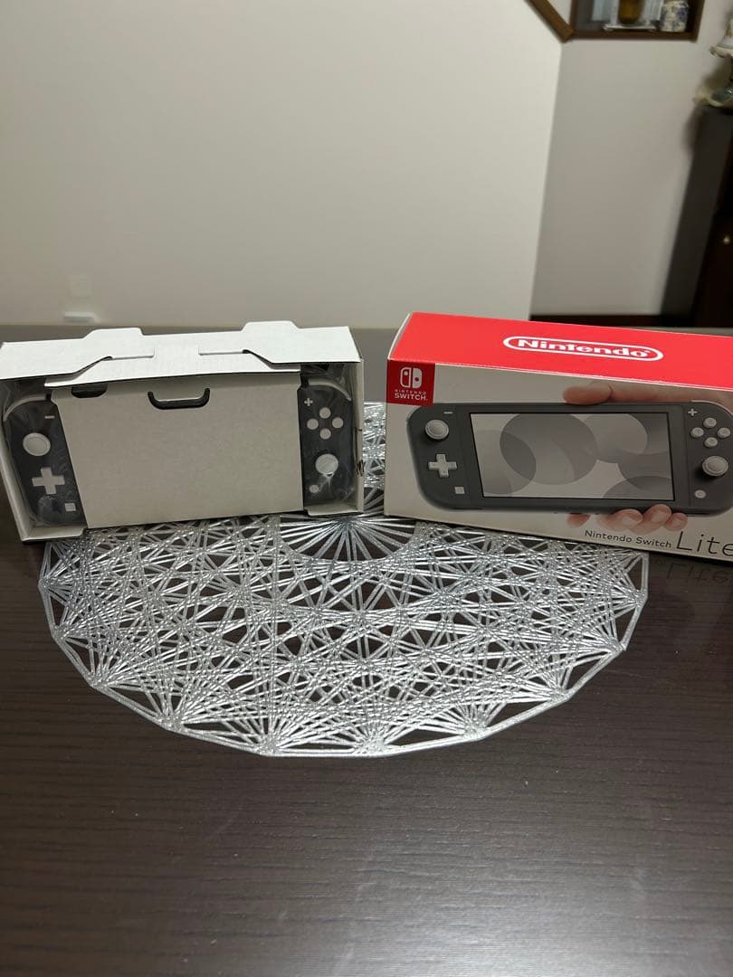 Nintendo Switch Lite グレー 本体と桃太郎電鉄セットで