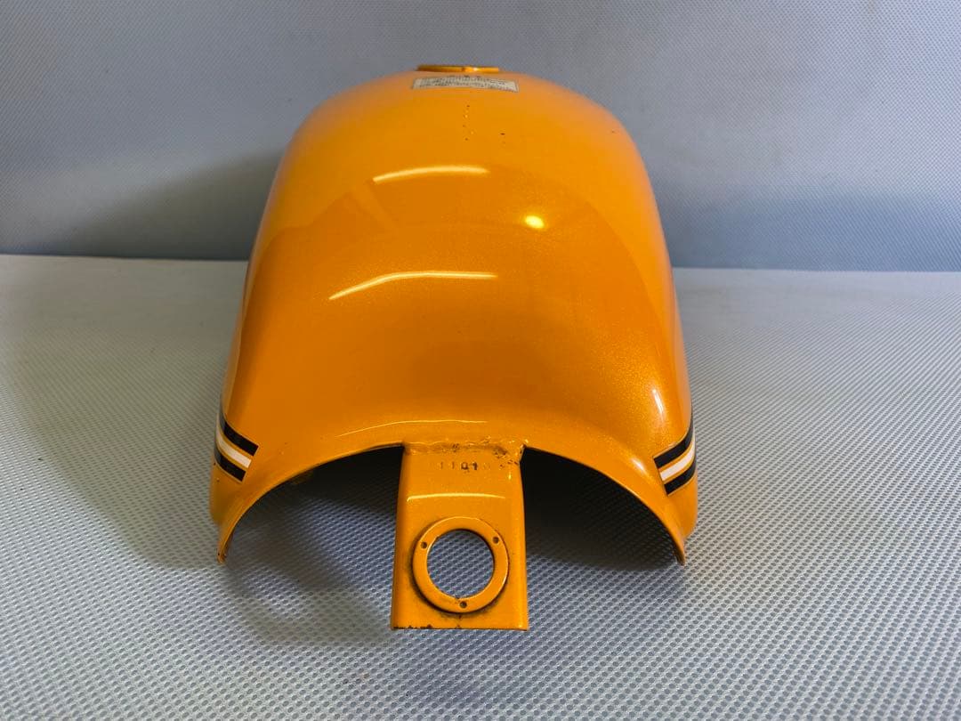 250TR インジェクション　タンク　純正　2012年　パールソーラーイエロー