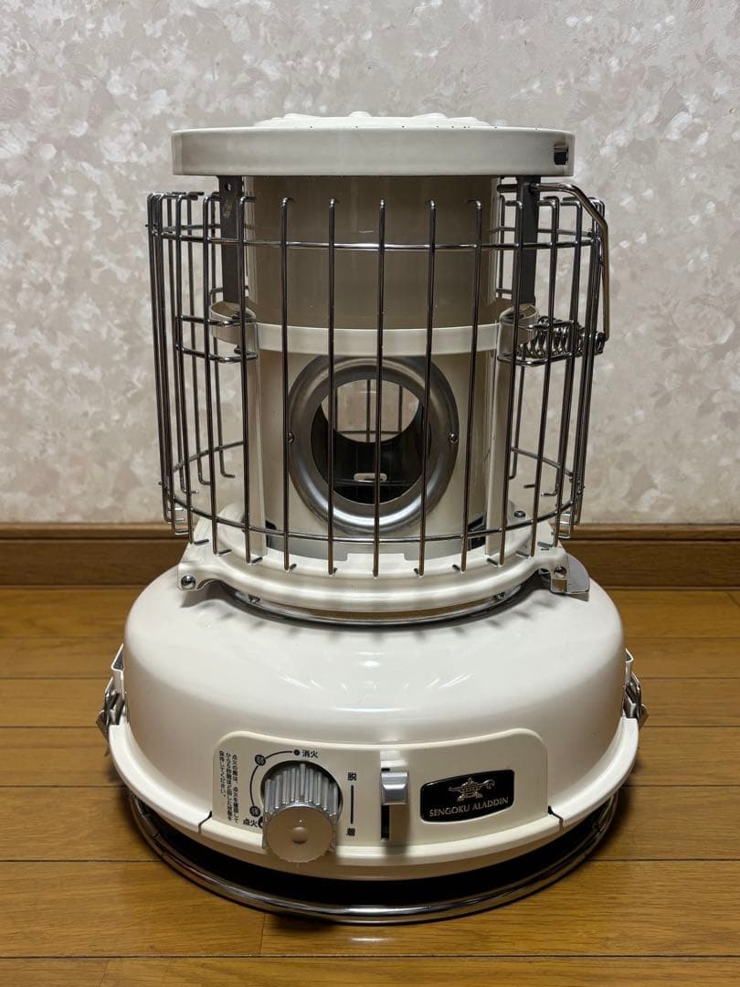 センゴクアラジン　ポータブルガスストーブ　ホワイト