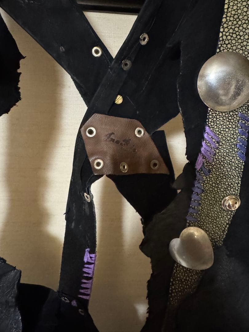 Inarioレザーベスト