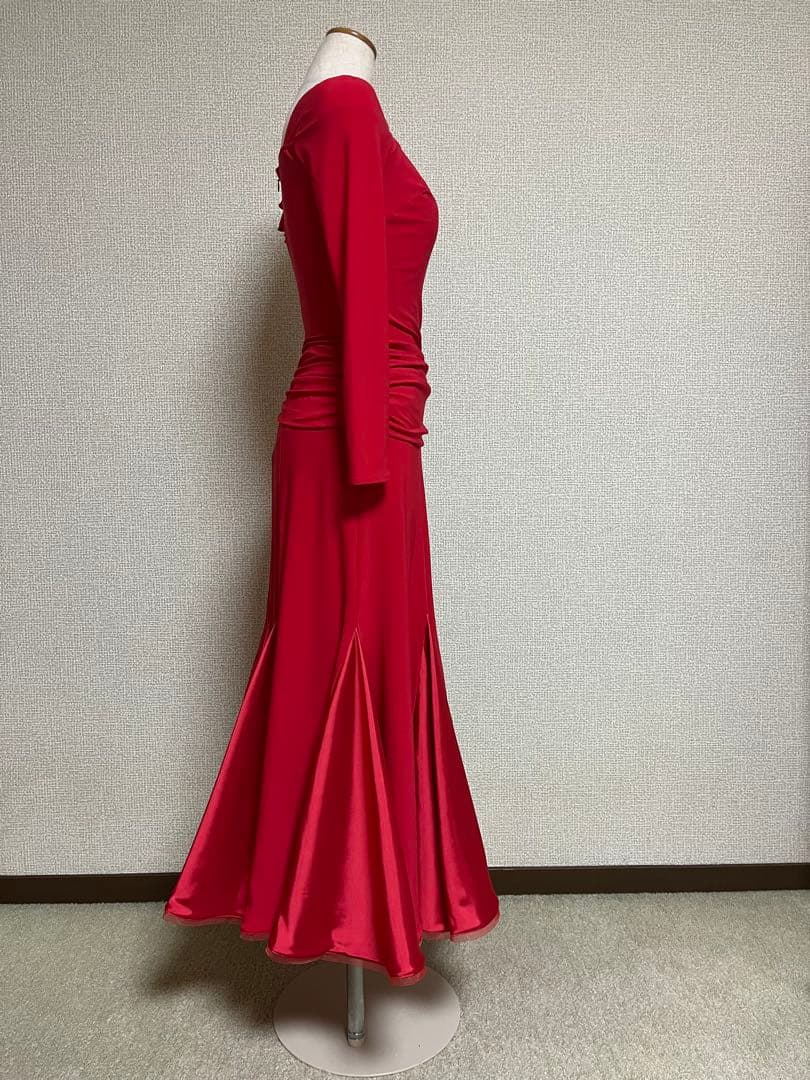 【PAPILLON（パピヨン）】Mサイズ　ワンピースドレス