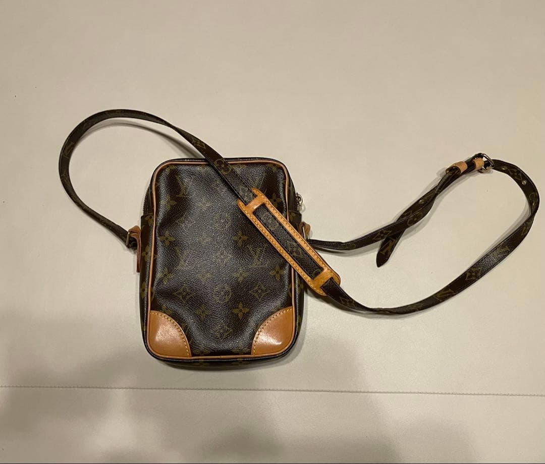 I*H様 【即決可能 】Louis Vuitton モノグラム　ダヌーブ　ショル