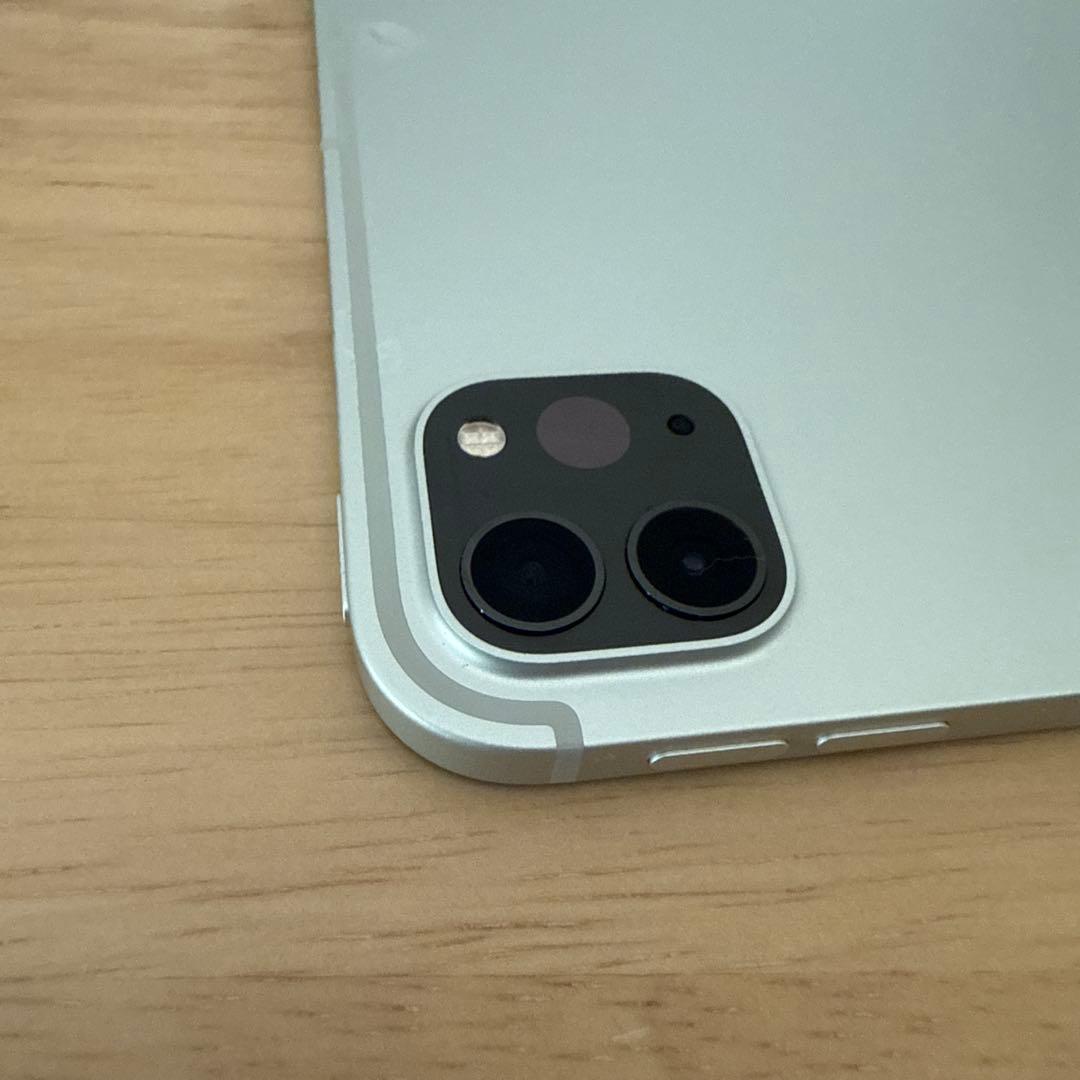 iPadPro11インチ第4世代128GB Wi-Fi + Cellular