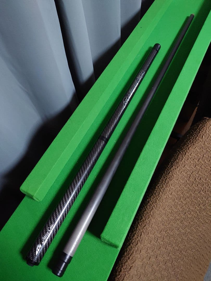 マ*ト様 MEZZ　エアードライブ3　美品ビリヤードジャンプキュー