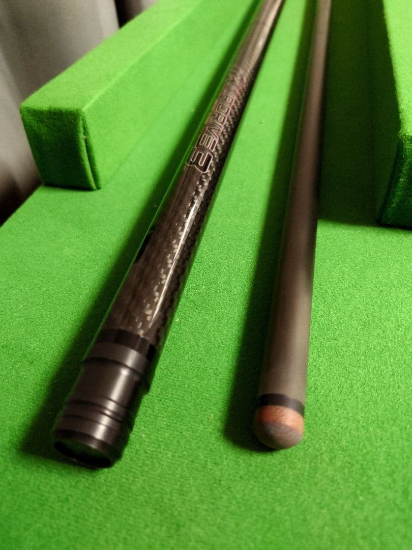 マ*ト様 MEZZ　エアードライブ3　美品ビリヤードジャンプキュー